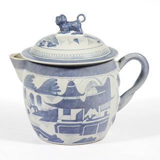 CHINESE EXPORT PORCELAIN BLUE AND WHITE CANTON LARGE CIDER JUG WITH COVER