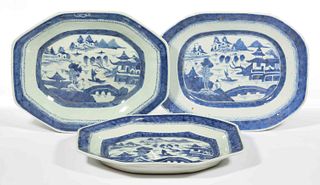 CHINESE EXPORT PORCELAIN BLUE AND WHITE CANTON PLATTERS, LOT OF THREE