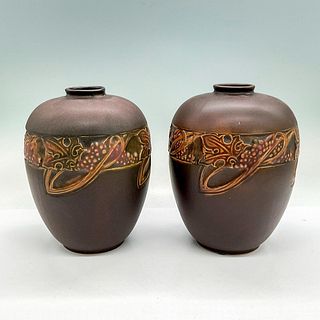 2pc Roseville Pottery Vases, Rosecroft Vintage