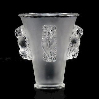 Vintage Lalique France "Saint-Emilion" Frosted and Clear Vase with Applied Birds