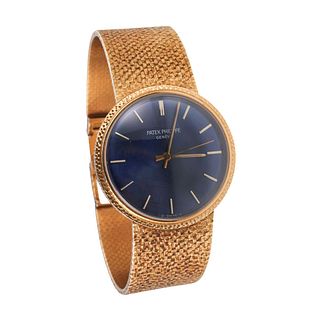 Patek Philippe Calatrava 18k Gold Blue Dial Automatic Watch 3563/2