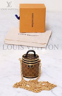 Authentic Louis Vuitton Monogram Round Mirror Plate Necklace