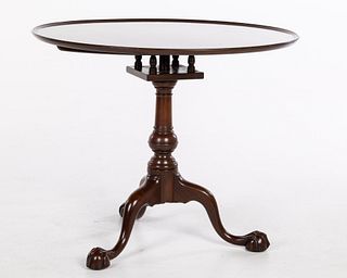 Kittinger Chippendale Style Mahogany Tilt Top Table