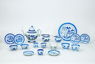GROUP OF EIGHTEEN CANTON BLUE AND WHITE PORCELAIN TABLE ARTICLES, IN THE WILLOW PATTERN