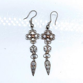 Sterling Silver Floral Pierced Earrings