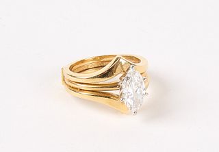Marquise Cut Diamond 18K - Gold Ring