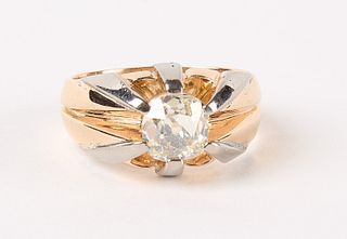 18K Yellow Gold Ring with Diamond