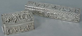 Two Continental silver repousse boxes. 
length 6 1/2 inches and 3 1/4 inches 
9.6 total troy ounces