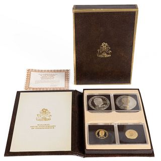 BAHAMAS 1978 FIFTH ANNIVERSARY OF INDEPENDENCE GOLD AND SILVER PROOF SET