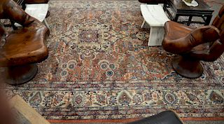 Oriental carpet, first quarter 20th century. 
8'7" x 11'9"
