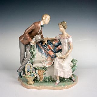 Will You Marry Me 1005447 - Lladro Porcelain Figurine