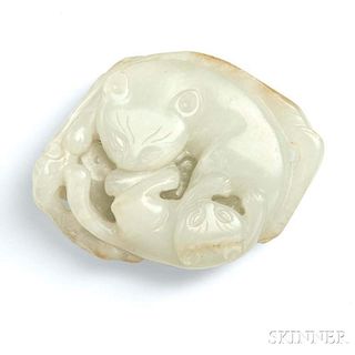 Jade Carving of a Cat with Kitten 老虎玉雕擺件