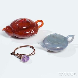 Two Carved Stone Teapots and a Pendant 玉石茶壺兩件