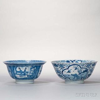 Two Large Blue and White Bowls 青花對碗