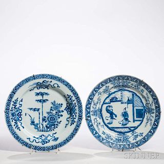 Two Blue and White Porcelain Plates 青花賞盤一對