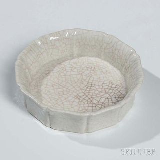 Crackle-glazed Brush Washer哥窯開片葵花式洗