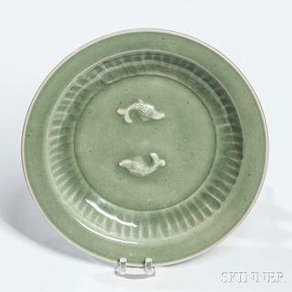 Longquan Celadon-glazed Dish 龍泉雙魚盤