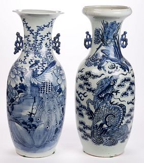 CHINESE EXPORT PORCELAIN BLUE AND WHITE LARGE VASES, LOT OF TWO