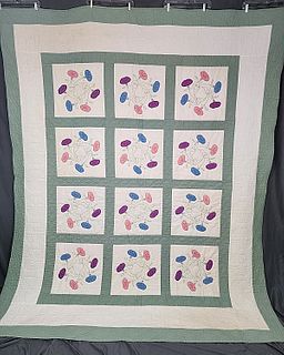 Vintage c1970 Morning Glory Quilt