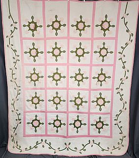 Vintage c1970 Quilt with Dimensional Flowers