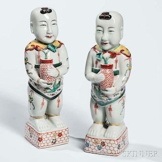 Pair of Enameled Porcelain Figures of Boys 五彩娃娃塑像一對