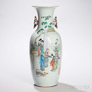 Large Enameled Porcelain Jar粉彩人物瓶