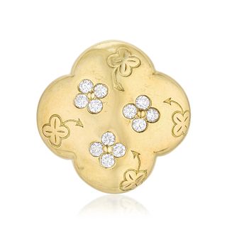 Van Cleef & Arpels Flower Diamond and Gold Pendant