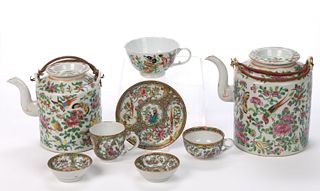 CHINESE EXPORT PORCELAIN FAMILLE ROSE / ROSE CANTON TEA ARTICLES, LOT OF EIGHT