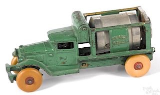 Kenton cast iron Jaeger Mixer cement truck, scarce green version, 9'' l.