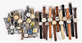 A lot of 30 men's wrist watches