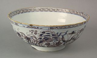 English delft bowl, Liverpool or London, mid 18th.