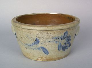 Stoneware 1 1/2 gallon milk pan, with cobalt flora