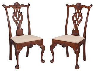 Pair of Philadelphia Chippendale Shell Carved Walnut Side Chairs