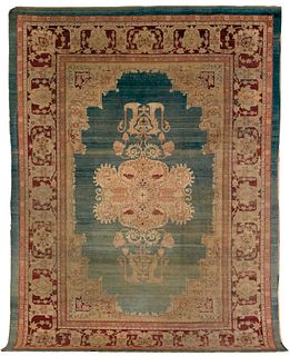 Roomsize Agra rug, ca. 1900, with central medallio