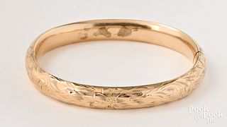 10K gold bangle bracelet