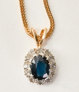 18K gold necklace, pendant
