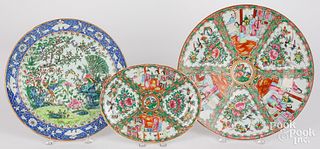 Three pieces Chinese export porcelain