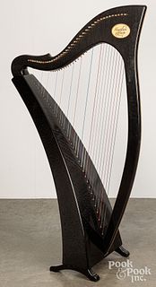 Heartland Harps carbon fiber harp