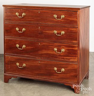 English mahogany chest of drawers, late 18th c.