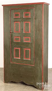 Painted pine wardrobe, early 19th c.