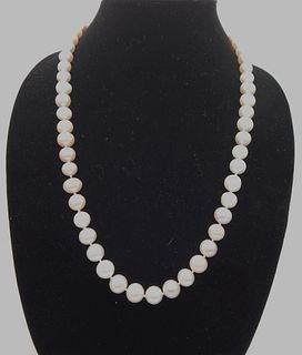 14k White Gold and Pearl Necklace.