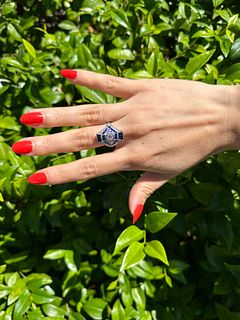 Platinum Deco style Ring with Diamonds & sapphires