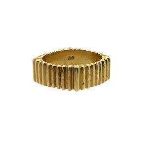 Fluted 18k Gold Ring