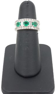 18k W.G. (750)  Emerald and Diamond Ring