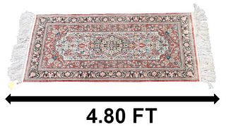 Silk Oriental Persian Style Rug