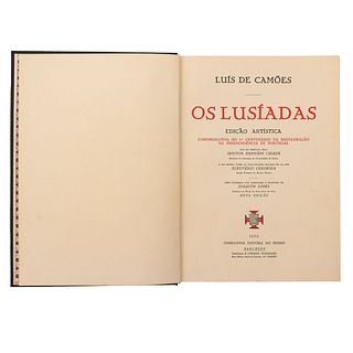 Camoes, Luís de. Os Lusíadas. Barcelos: Companhia Editora do Minho, 1976. Obra ilustrada com iluminuras.