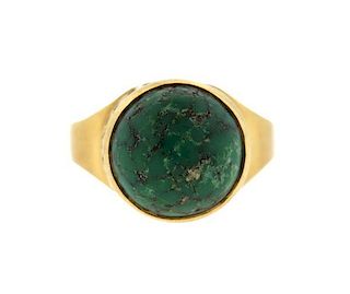 18k Gold Green Stone Ring