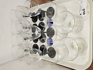 tray 11 black stemmed wine glasses, 5 ship etched glasses etc 