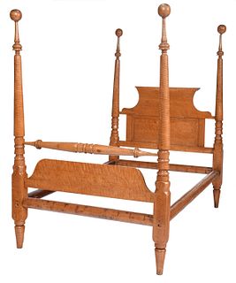 American Classical Tiger Maple Poster Bed