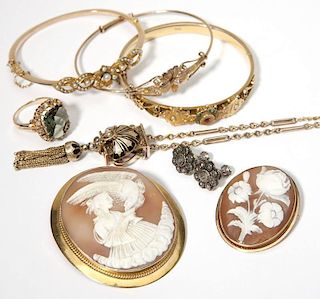 A group of various gold items